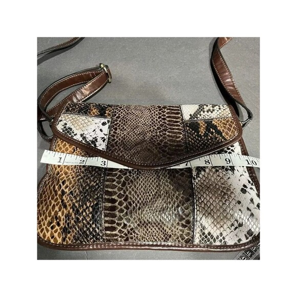 Faux Leather Boa Snakeskin Shoulder Crossbody Bag Purse Cosmopolitan - Picture 14 of 15